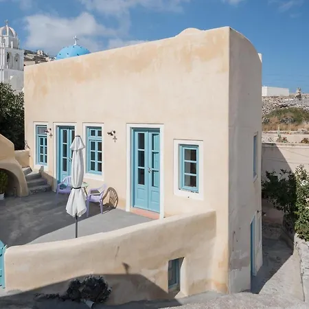 Santorinio Yellow House Exo Gonia