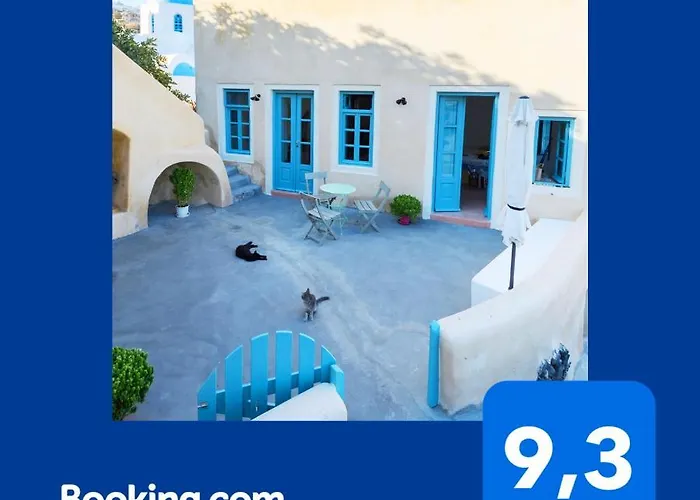 Santorinio Yellow House *