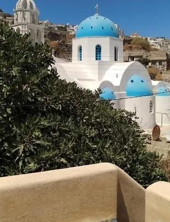 Feriehus Santorinio Yellow House Éxo Goniá