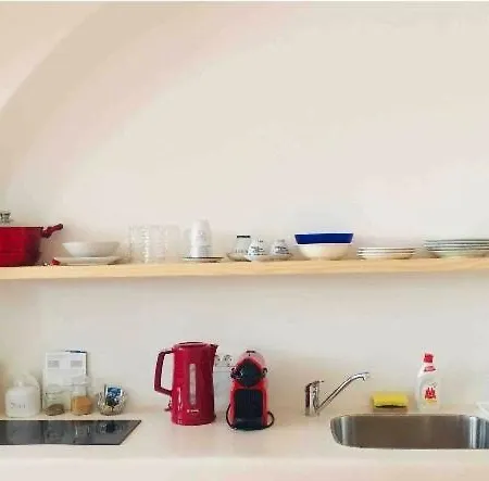 Feriehus Santorinio Yellow House *